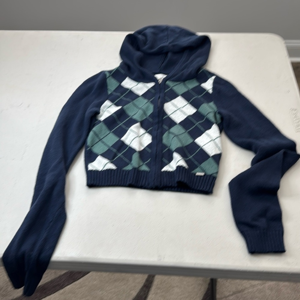 Girls Hollister Crop Sweater w/hood